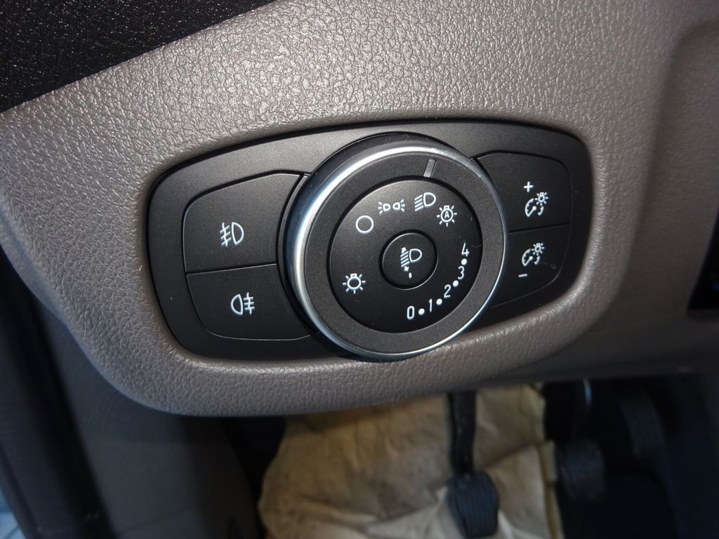 Ford Transit Connect 2025