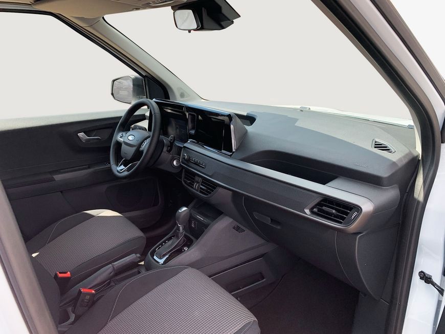 Ford Tourneo Courier 2025