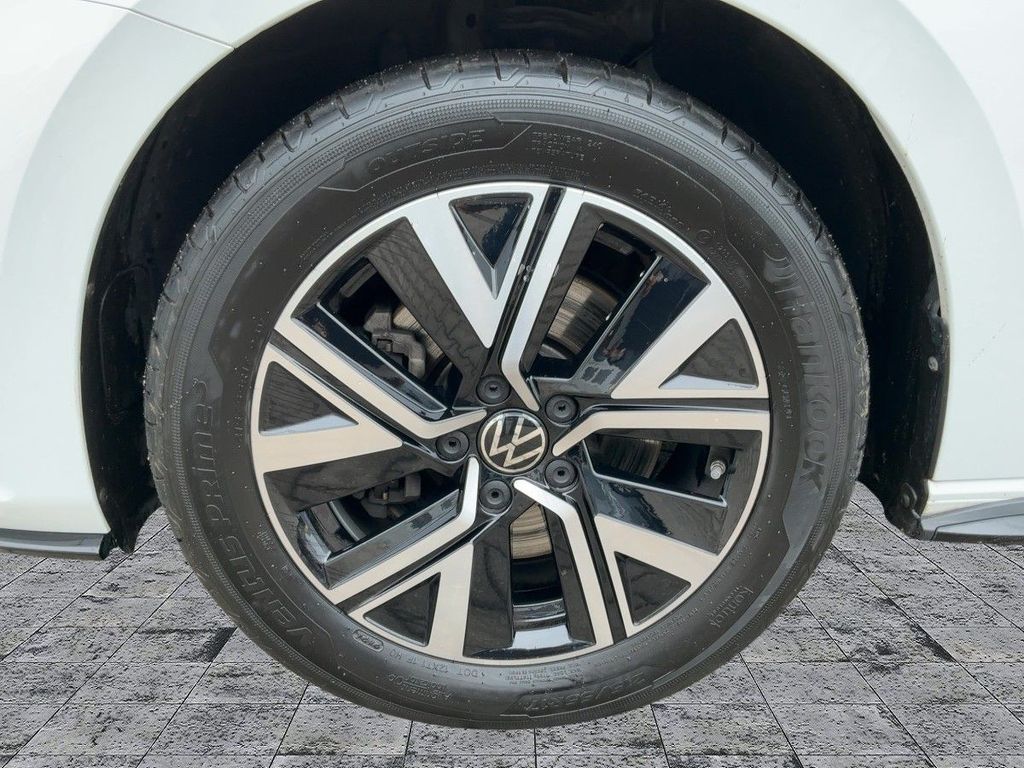 Volkswagen Touran 2024