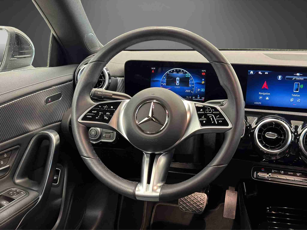 Mercedes-Benz CLA 200 2024