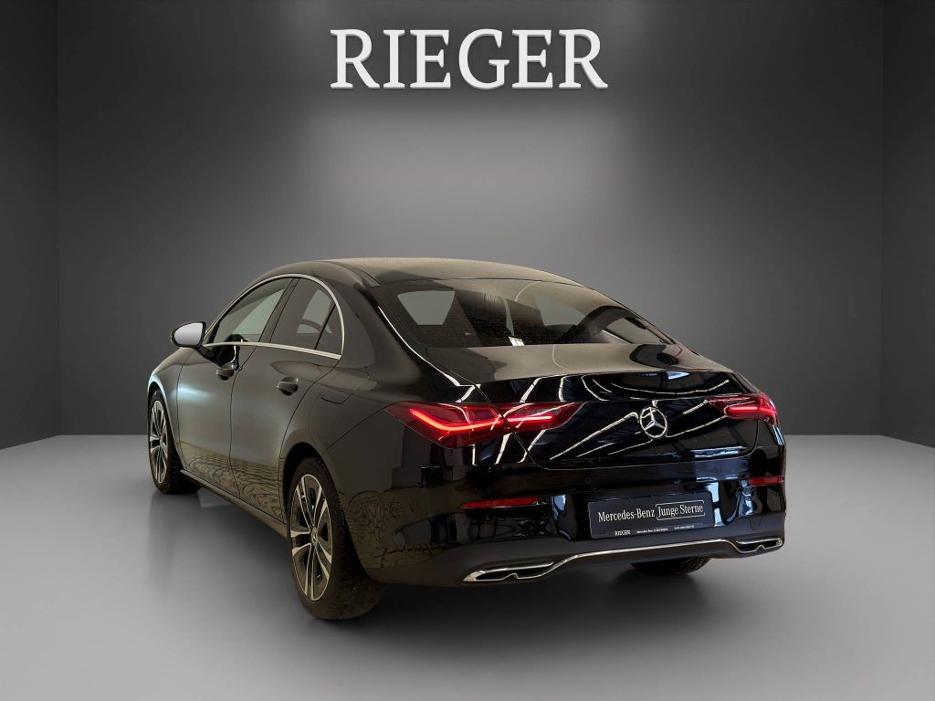 Mercedes-Benz CLA 200 2024