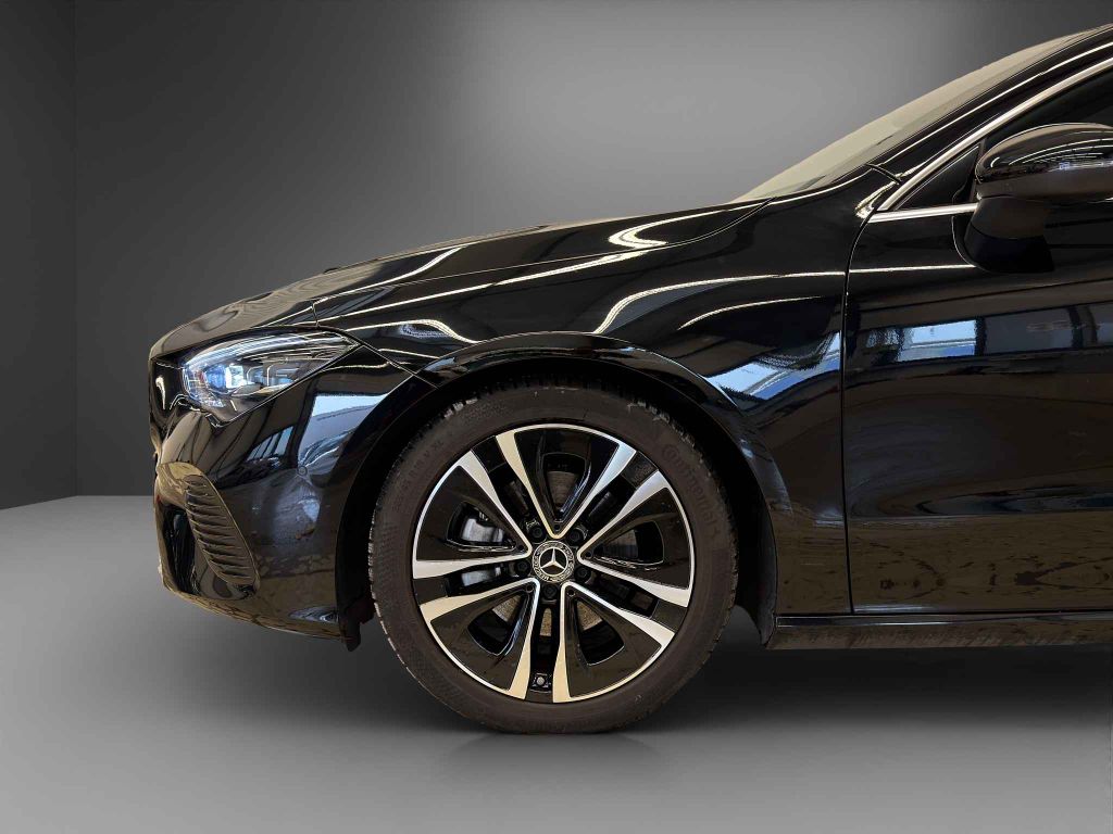 Mercedes-Benz CLA 200 2024