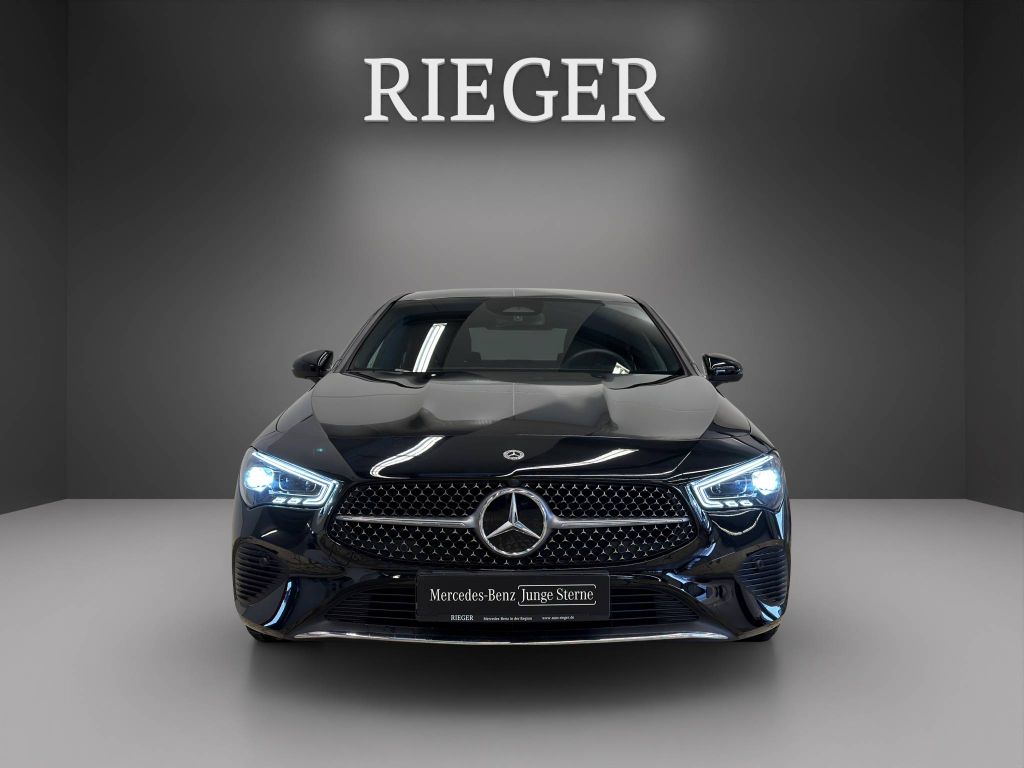 Mercedes-Benz CLA 200 2024