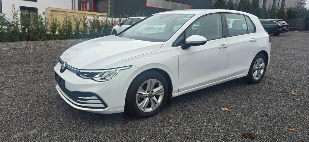 Volkswagen Golf 2021