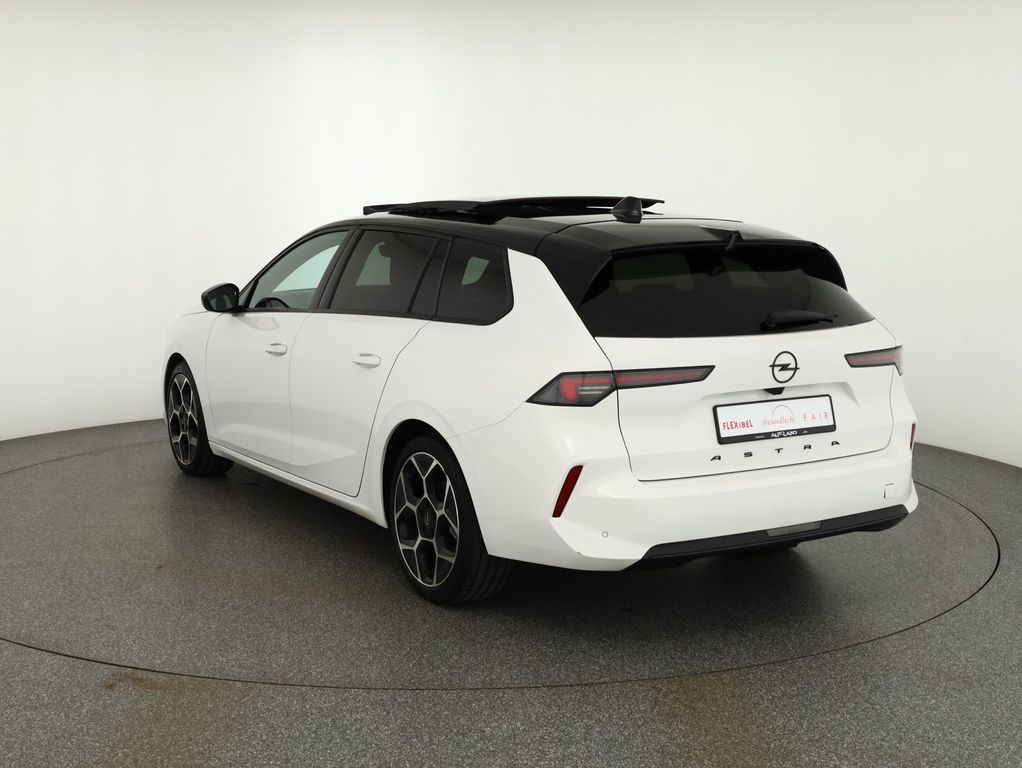 Opel Astra 2024