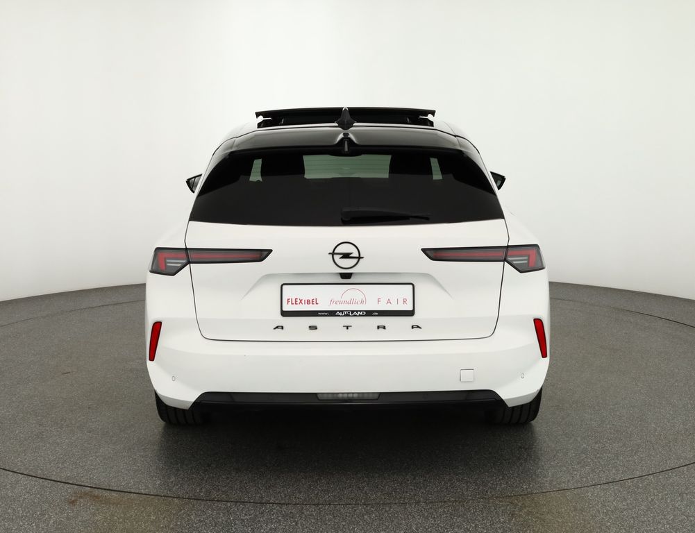 Opel Astra 2024