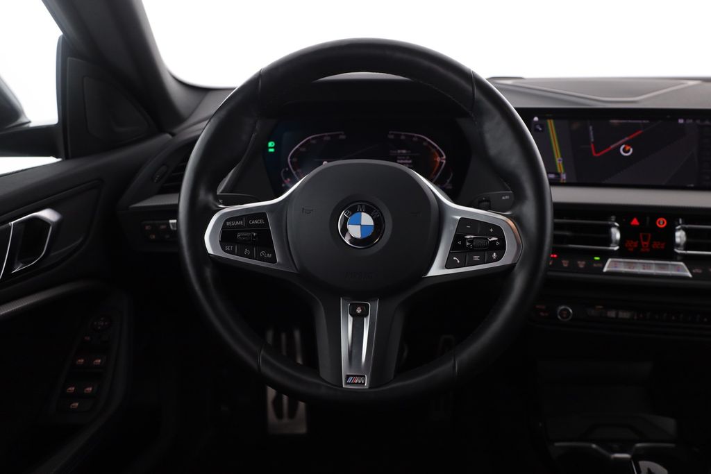 BMW 218 2024