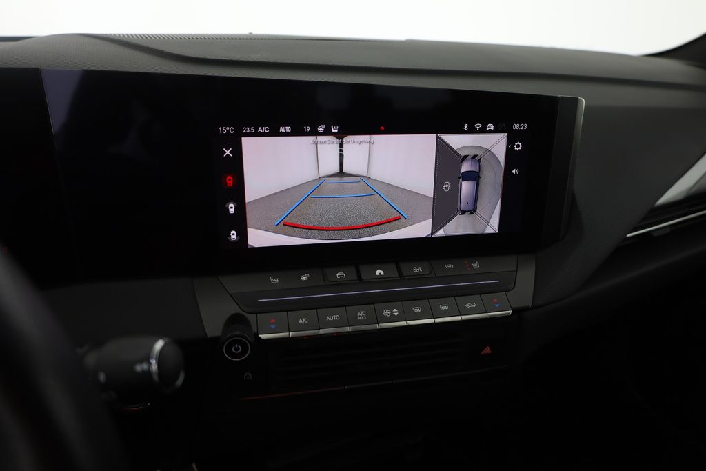 Opel Astra 2024