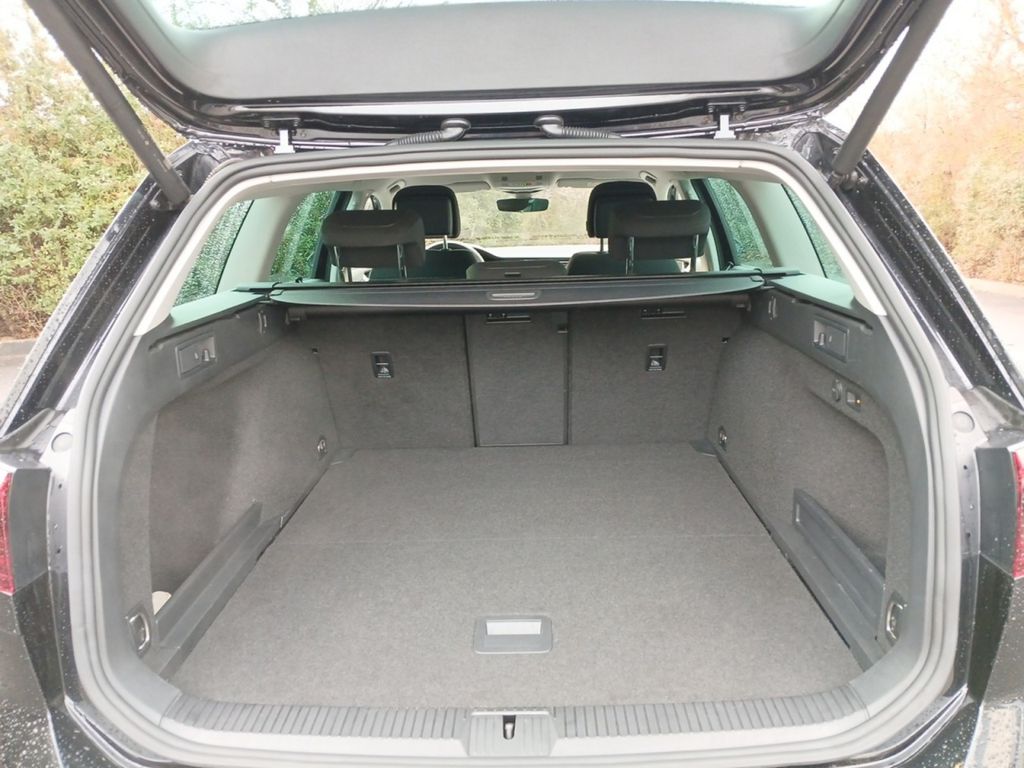 Volkswagen Passat Variant 2022