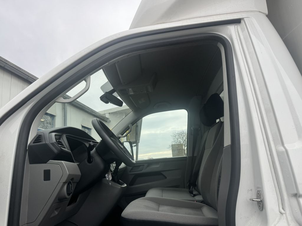 Volkswagen T6 Transporter 2023