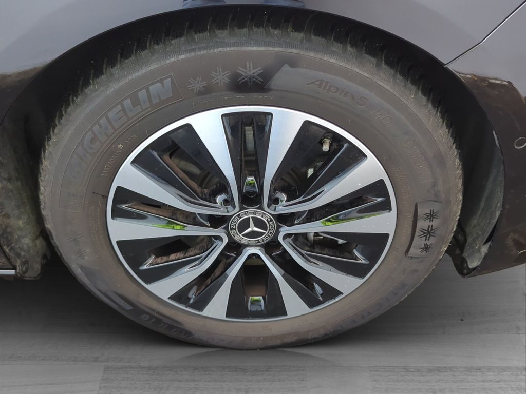 Mercedes-Benz A 180 2024