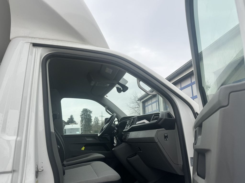 Volkswagen T6 Transporter 2023