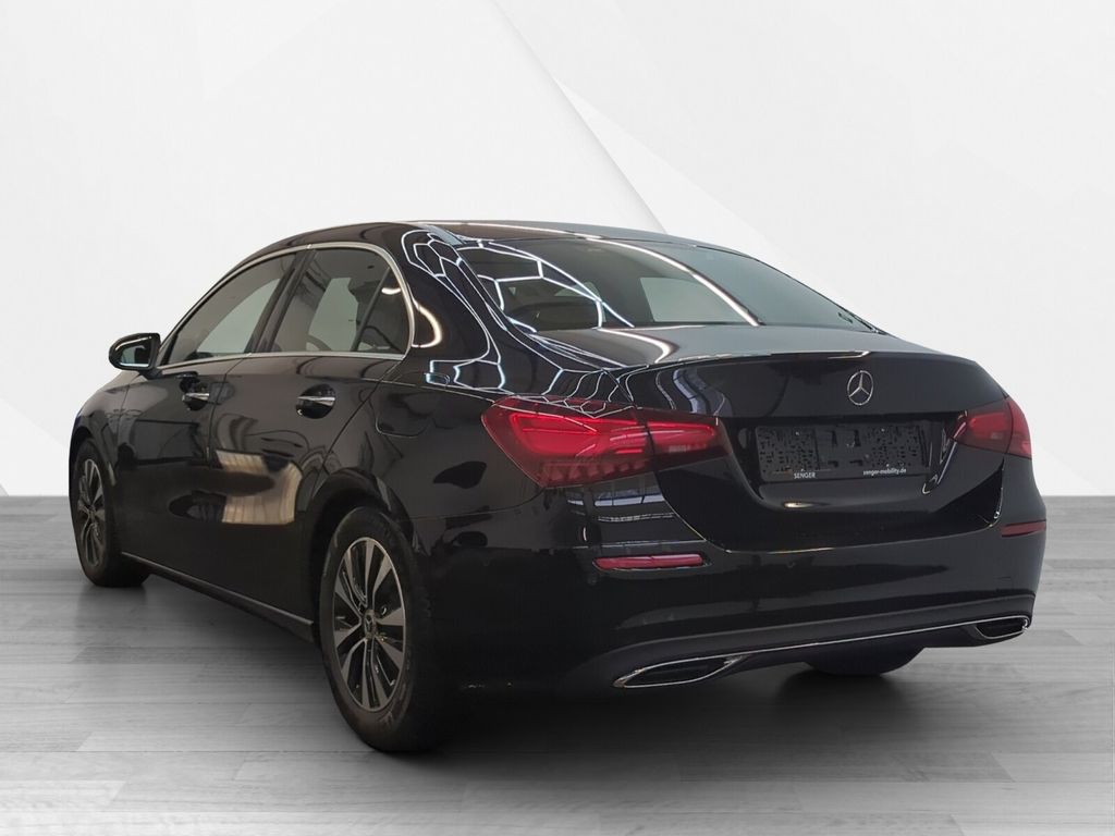 Mercedes-Benz A 180 2024