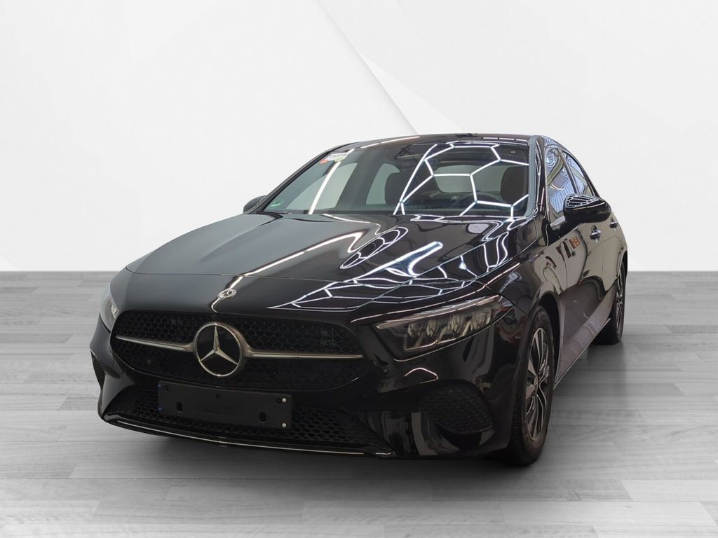 Mercedes-Benz A 180 2024
