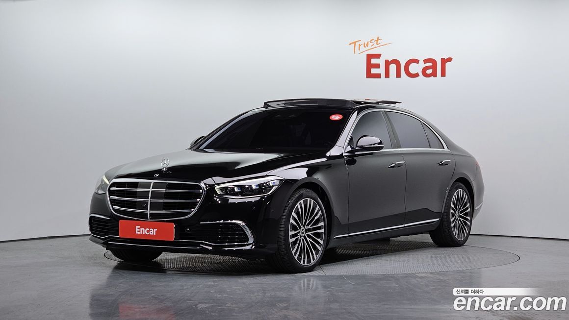 Mercedes-Benz S-Class 2021