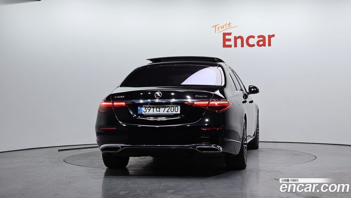 Mercedes-Benz S-Class 2021