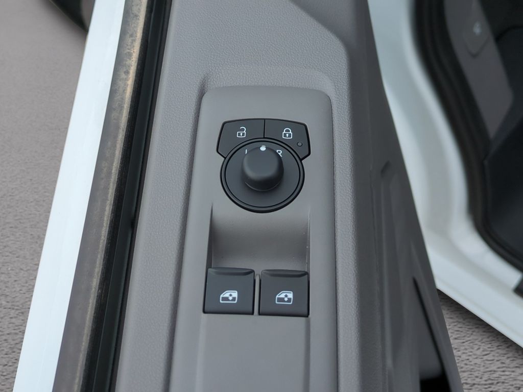 Volkswagen T7 Transporter