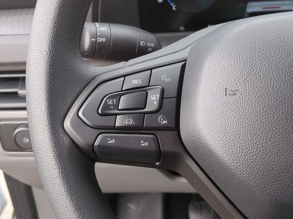 Volkswagen T7 Transporter