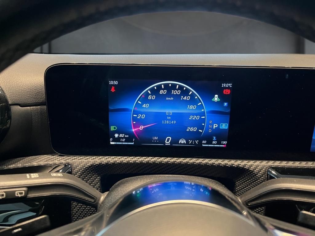 Mercedes-Benz A 180 2023