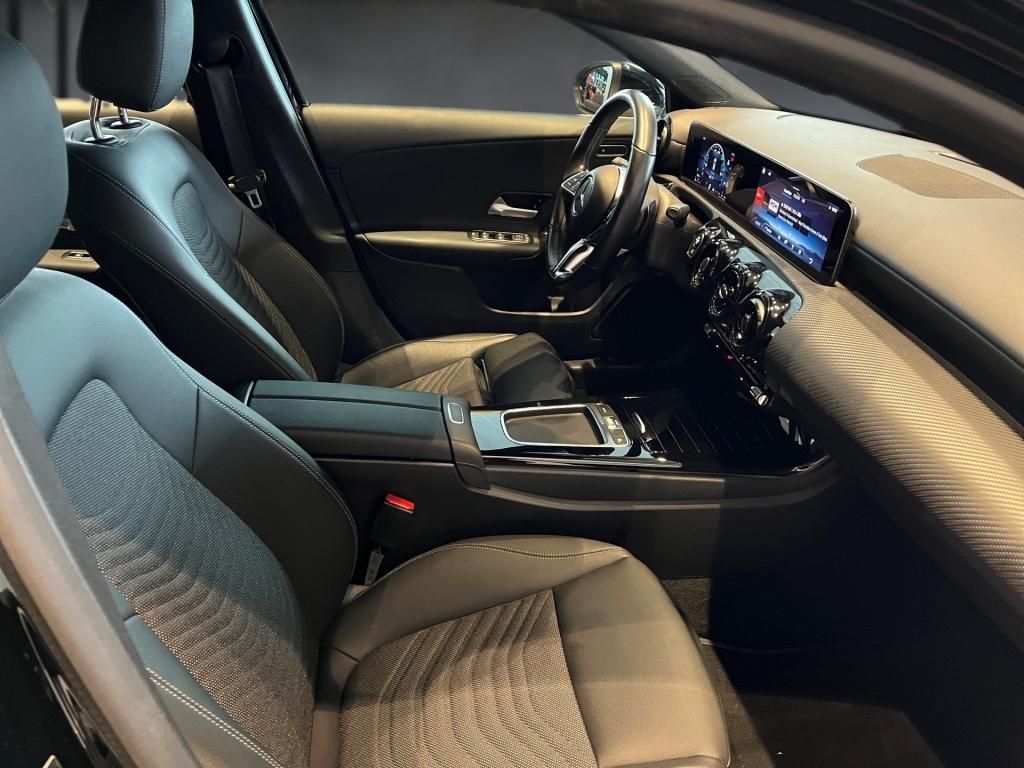 Mercedes-Benz A 180 2023