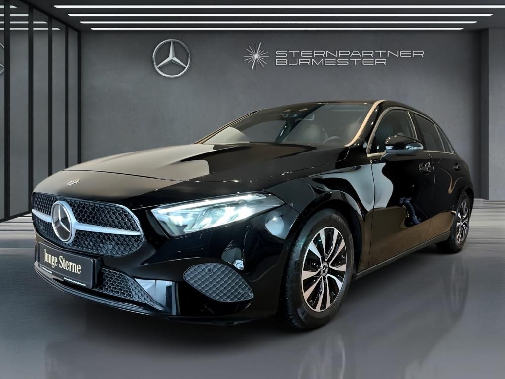 Mercedes-Benz A 180 2023