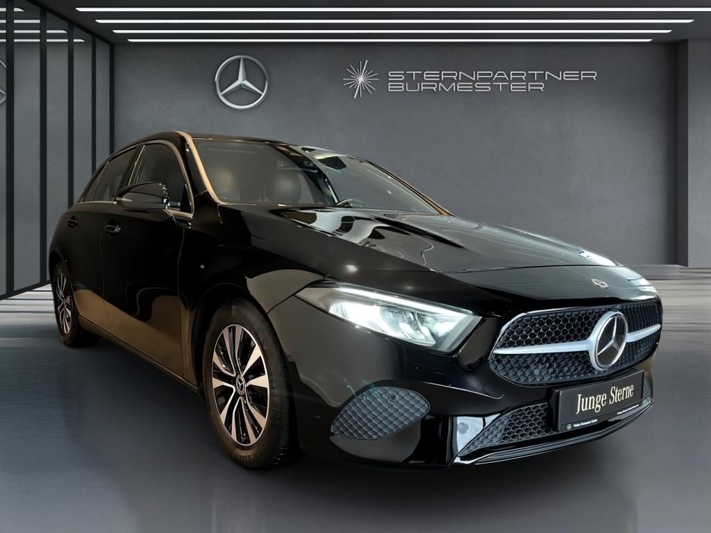 Mercedes-Benz A 180 2023