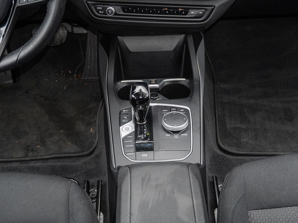 BMW 116 2022
