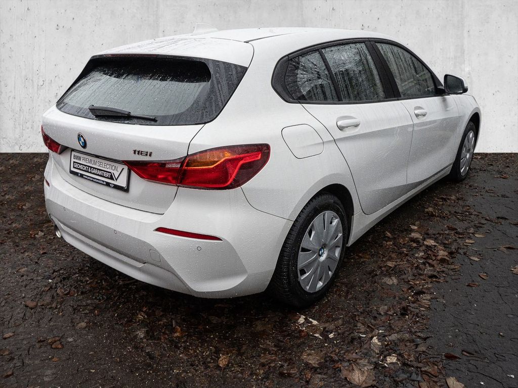 BMW 116 2022