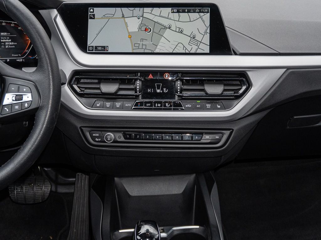 BMW 116 2022