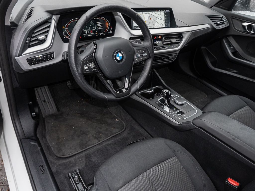 BMW 116 2022