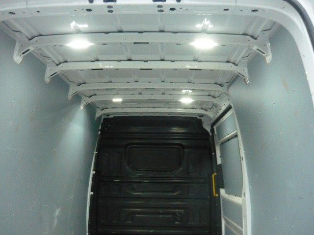 Volkswagen Crafter 2024