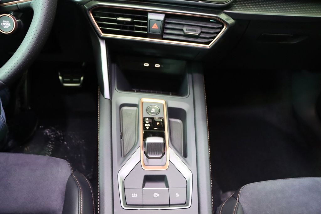 Cupra Leon 2025