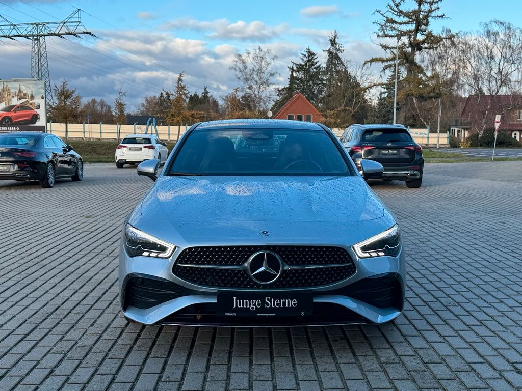 Mercedes-Benz CLA 200 2024