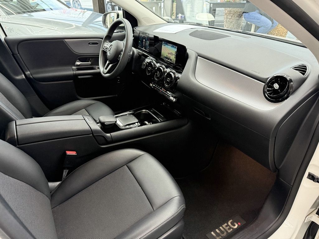 Mercedes-Benz B 250 2021