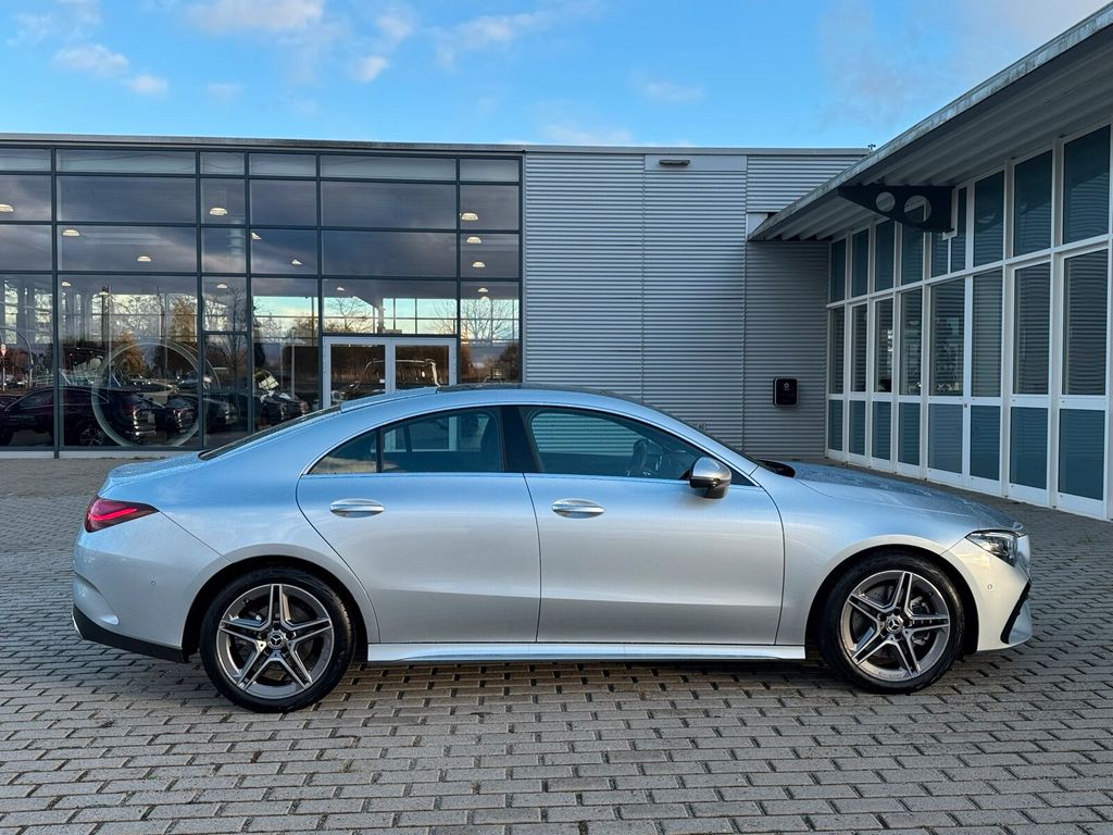 Mercedes-Benz CLA 200 2024