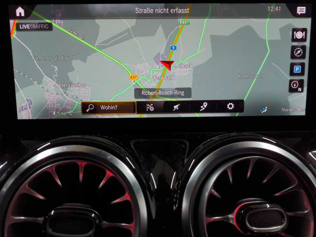 Mercedes-Benz GLB 200 2023