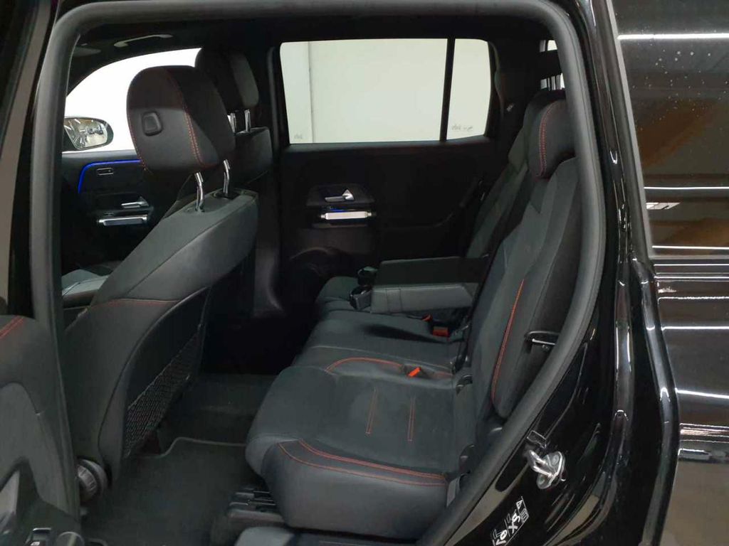 Mercedes-Benz GLB 200 2023