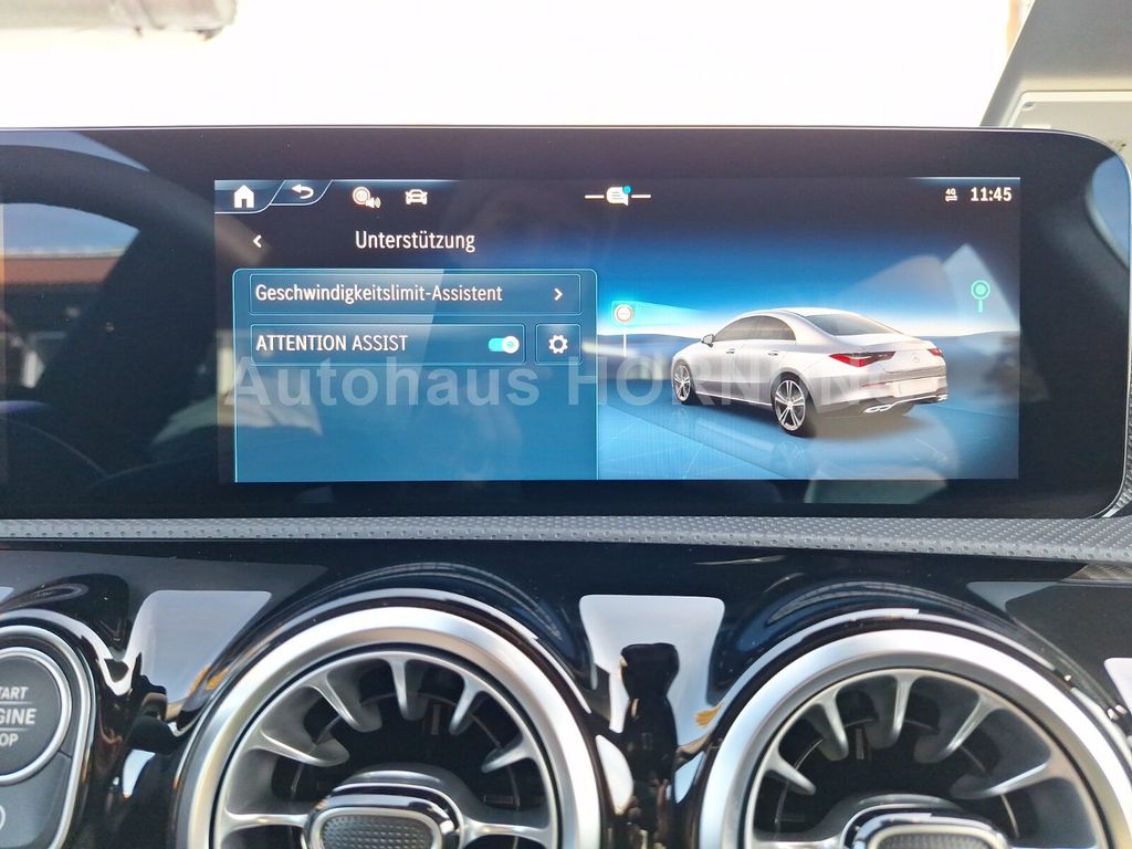 Mercedes-Benz CLA 180 2025