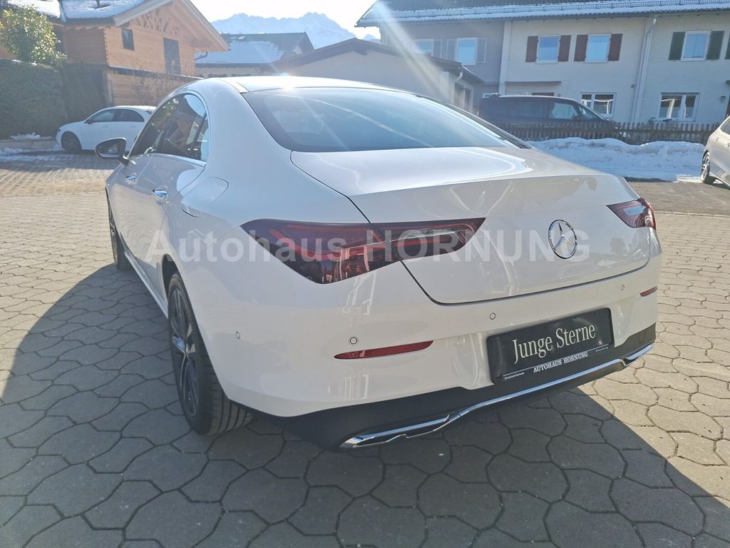 Mercedes-Benz CLA 180 2025