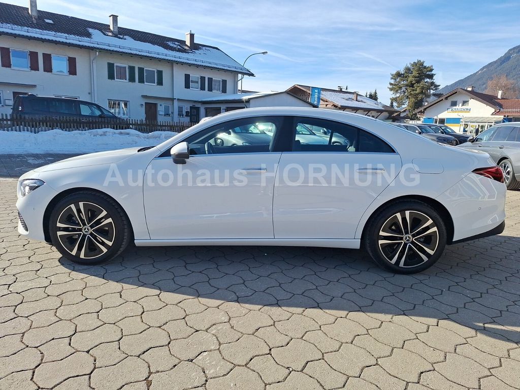 Mercedes-Benz CLA 180 2025