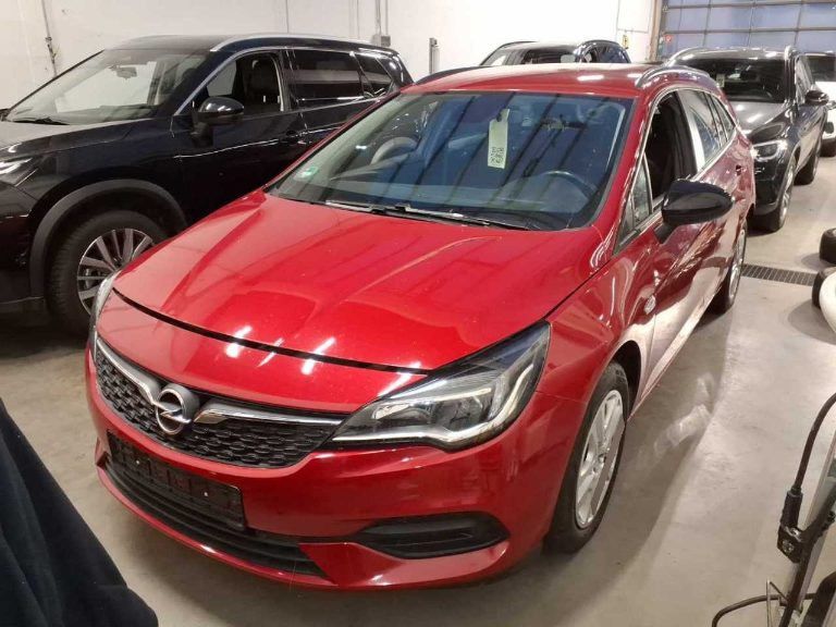 Opel Astra 2021