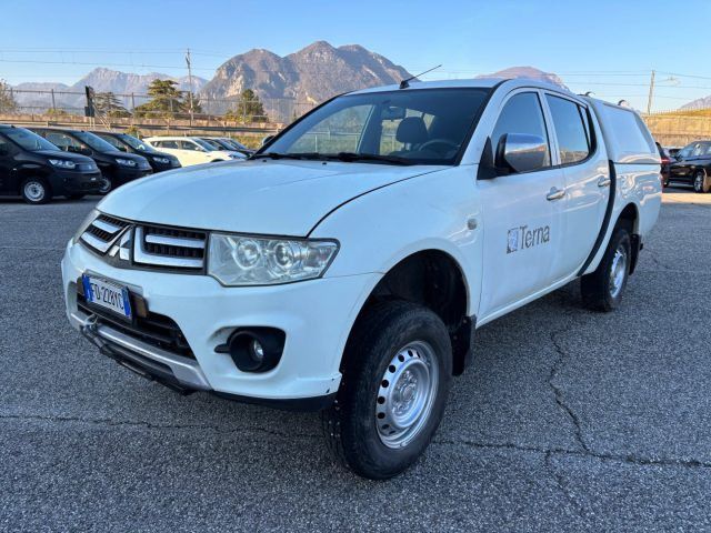 Mitsubishi L200 2016