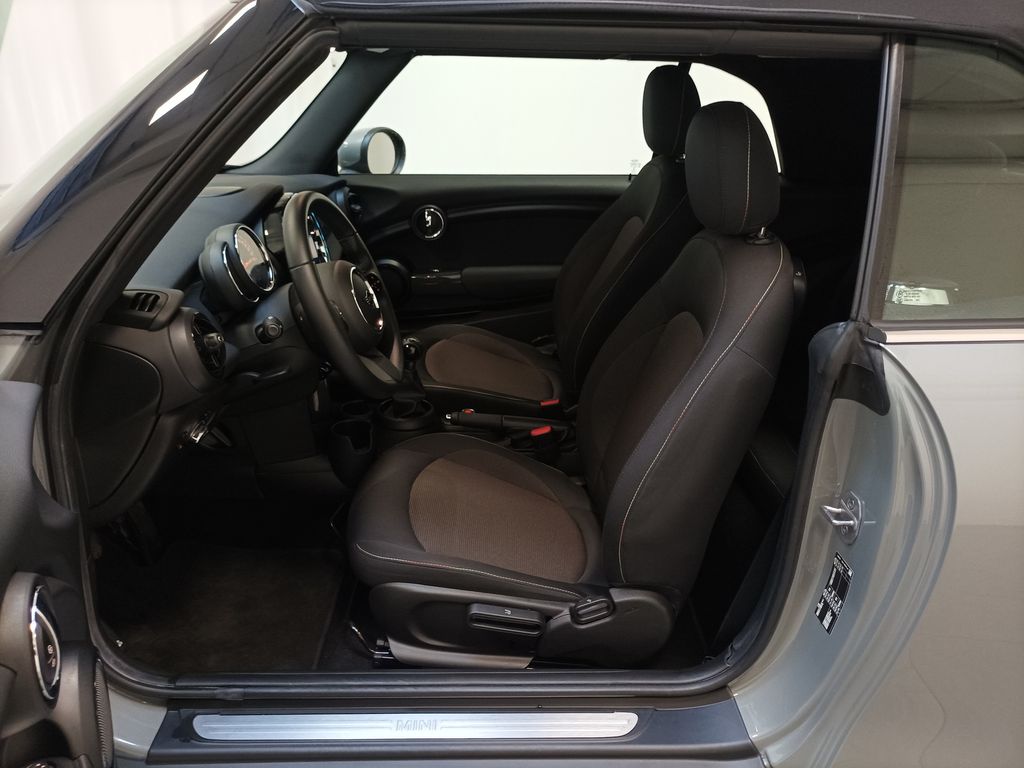 MINI One Cabrio 2022