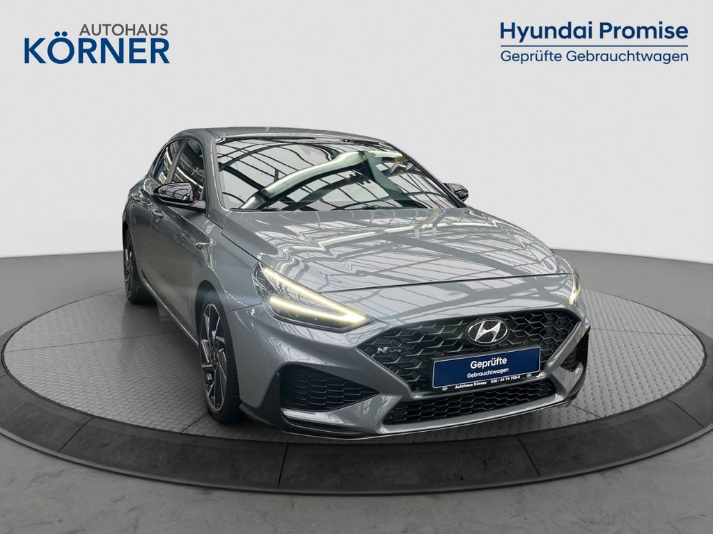 Hyundai i30 2021