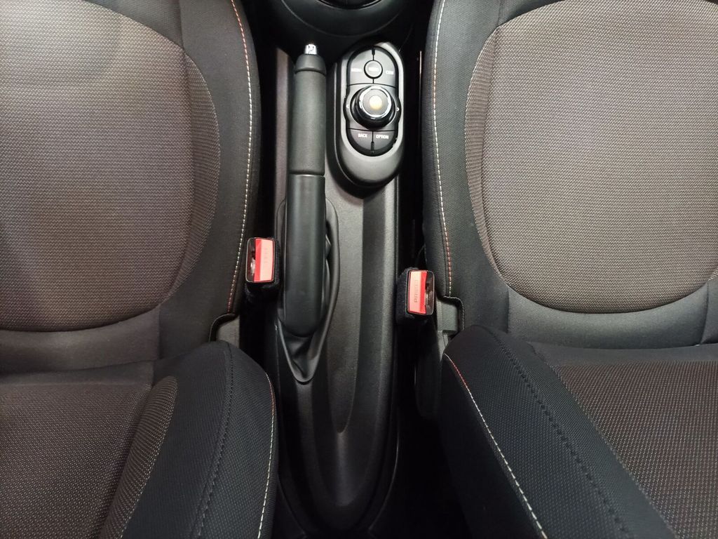 MINI One Cabrio 2022