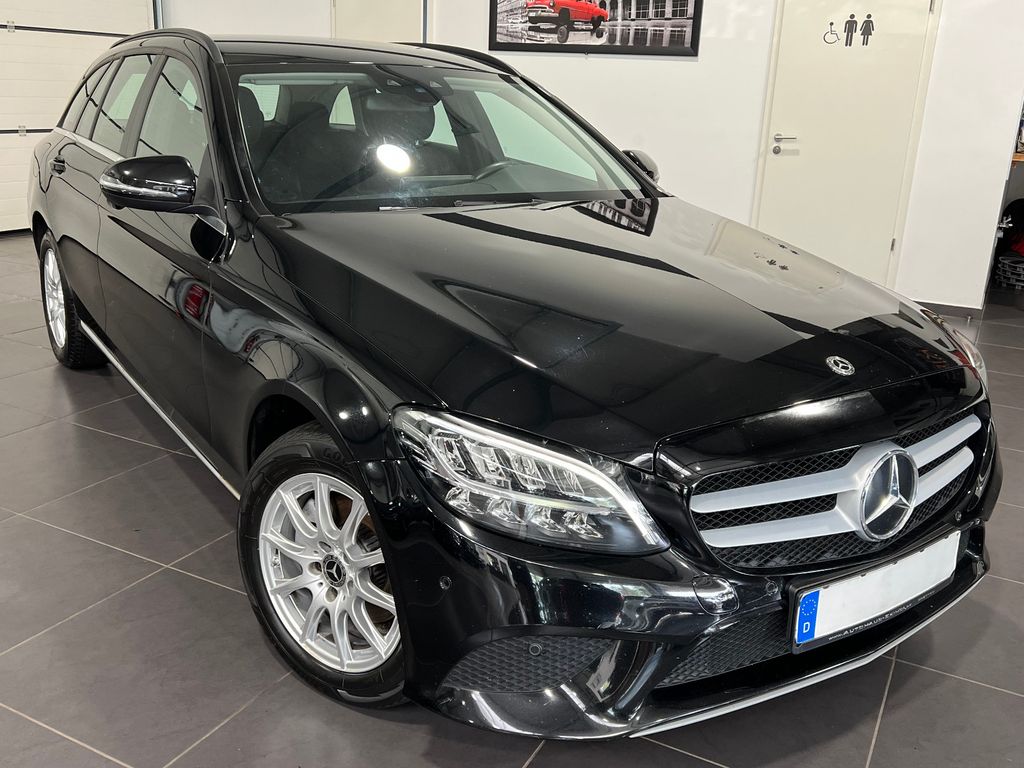 Mercedes-Benz C 200 2020
