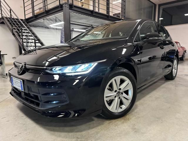 Volkswagen Golf 2025