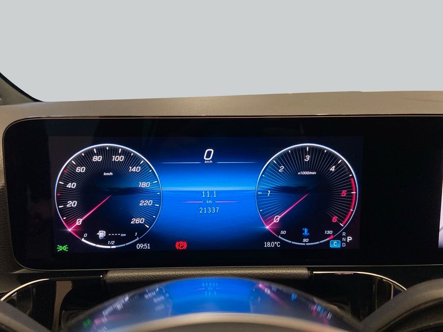 Mercedes-Benz GLA 200 2024