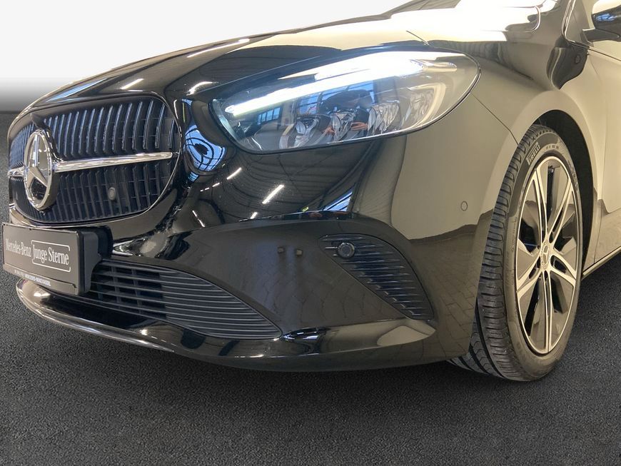 Mercedes-Benz B 200 2024