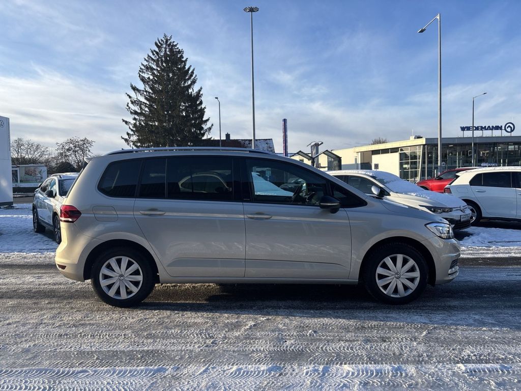 Volkswagen Touran 2023